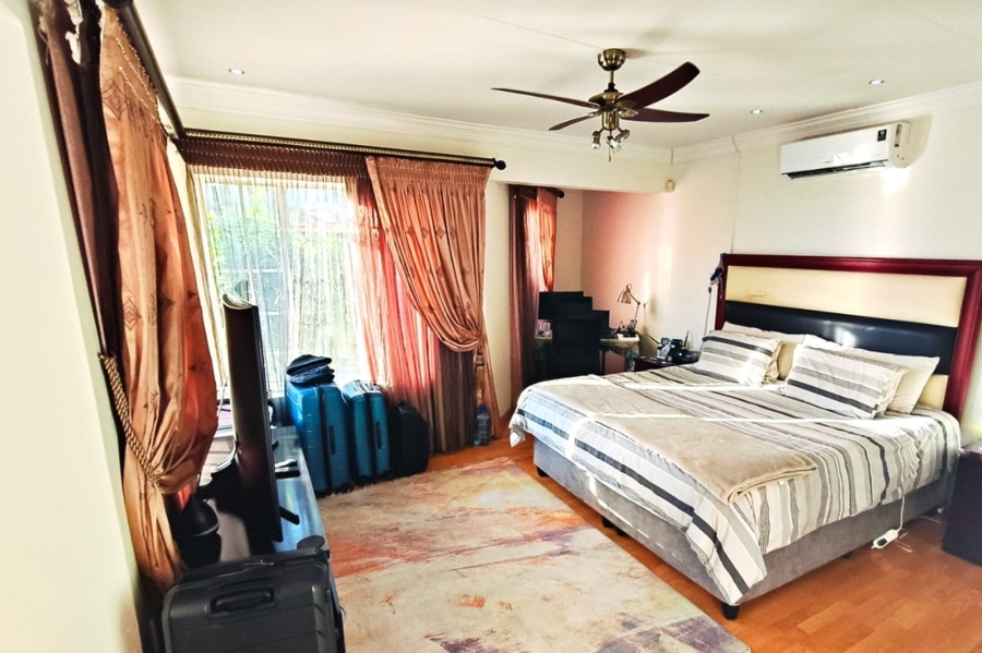 4 Bedroom Property for Sale in Vaalpark Free State